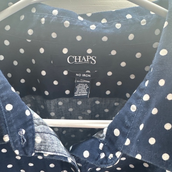 Chaps polka dot button down - Picture 2 of 4